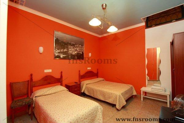 Hostal Rico Мадрид Экстерьер фото