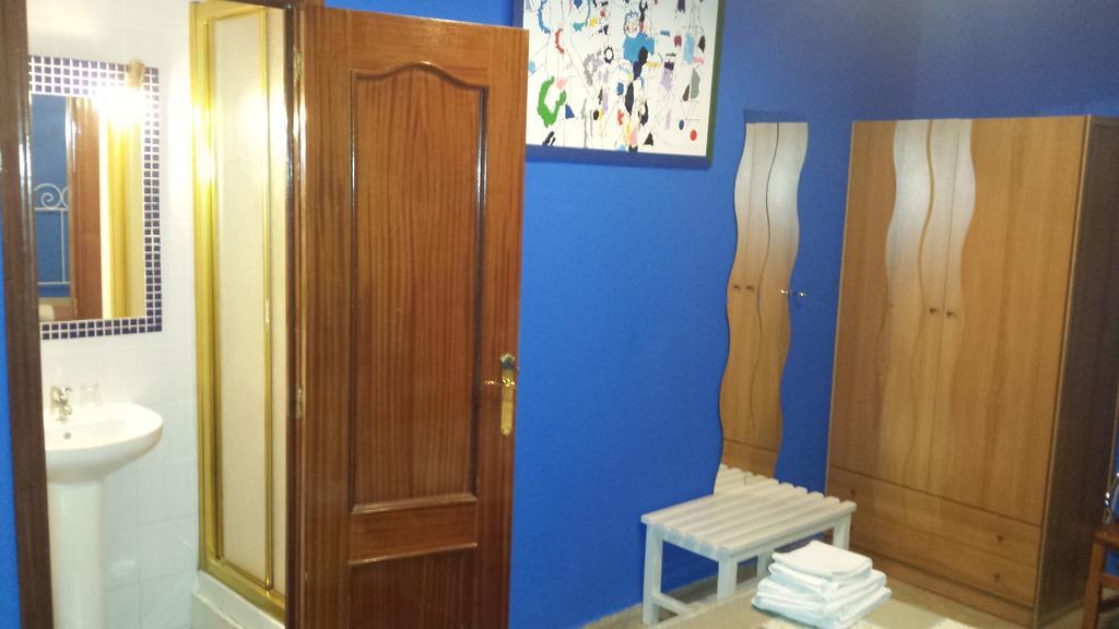 Hostal Rico Мадрид Экстерьер фото
